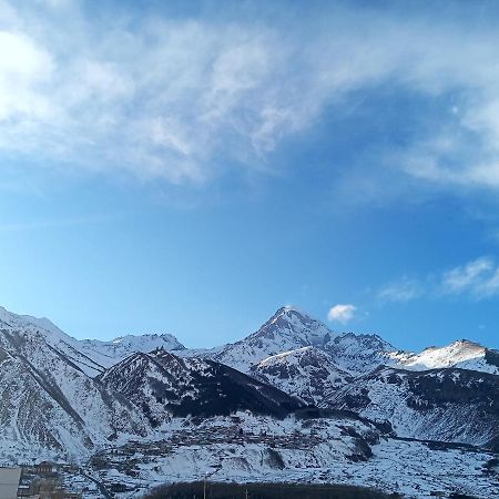 Guest House Sunset Kazbegi Εξωτερικό φωτογραφία