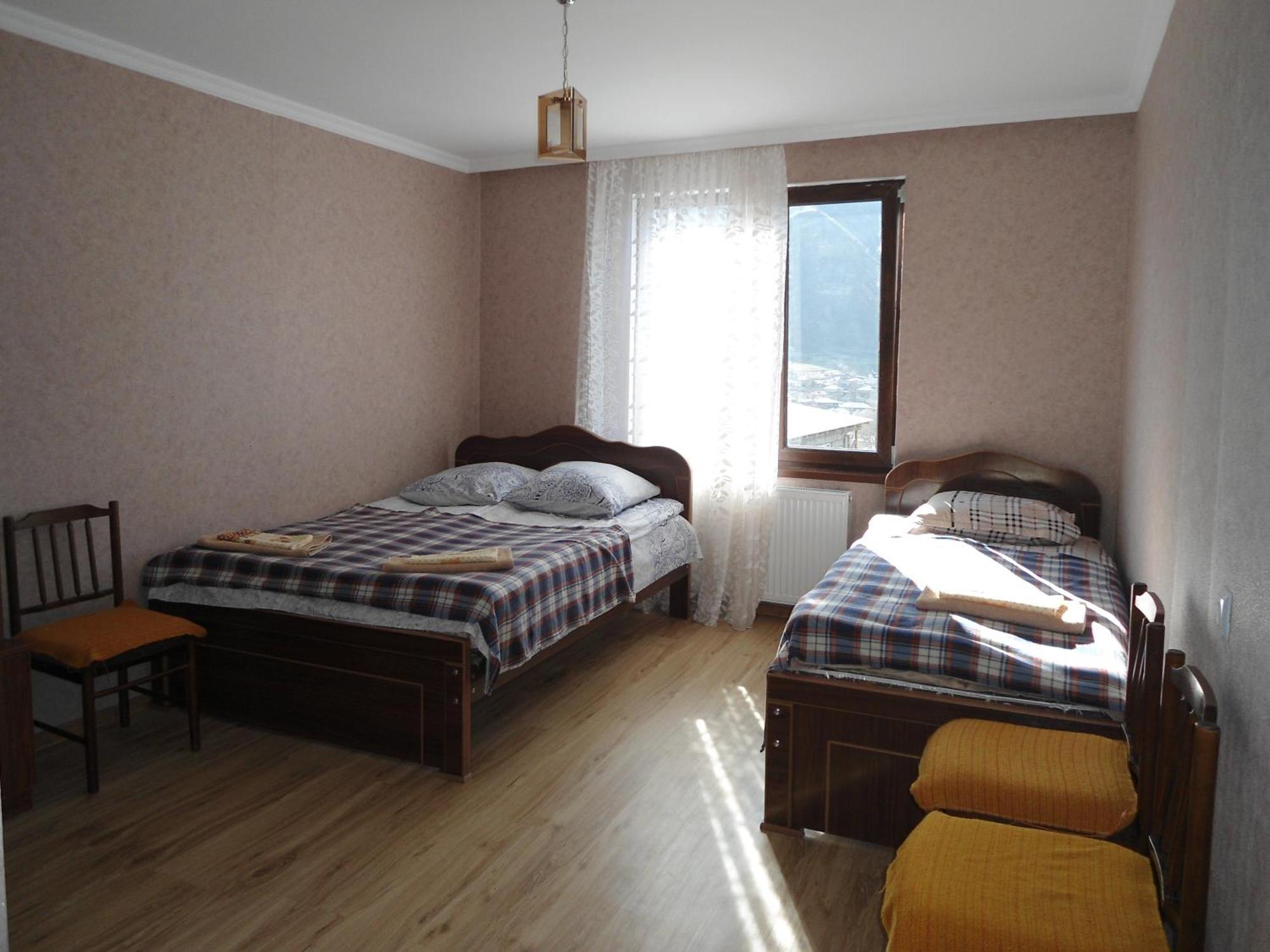 Guest House Sunset Kazbegi Εξωτερικό φωτογραφία