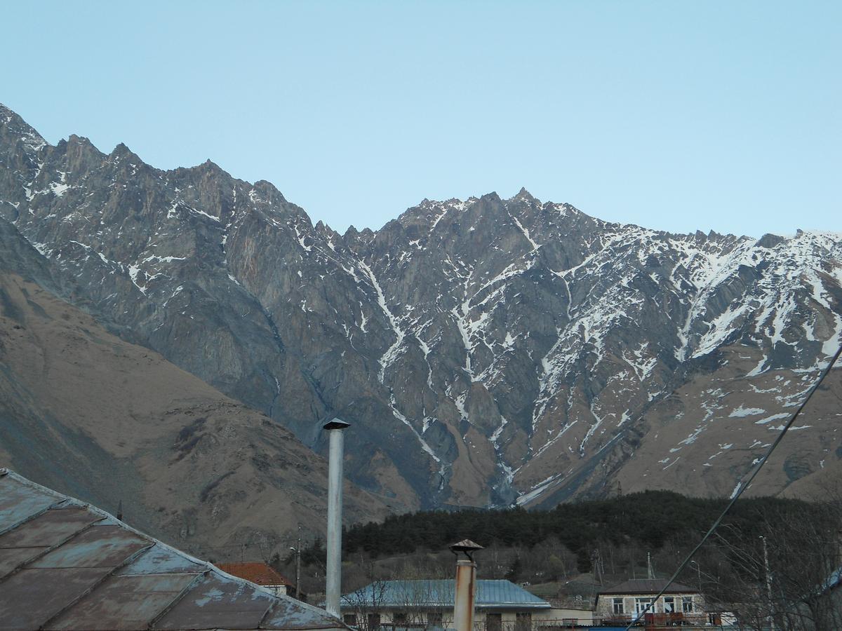 Guest House Sunset Kazbegi Εξωτερικό φωτογραφία