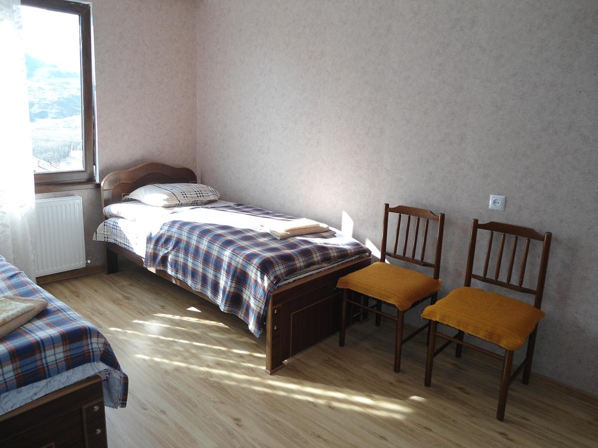 Guest House Sunset Kazbegi Εξωτερικό φωτογραφία
