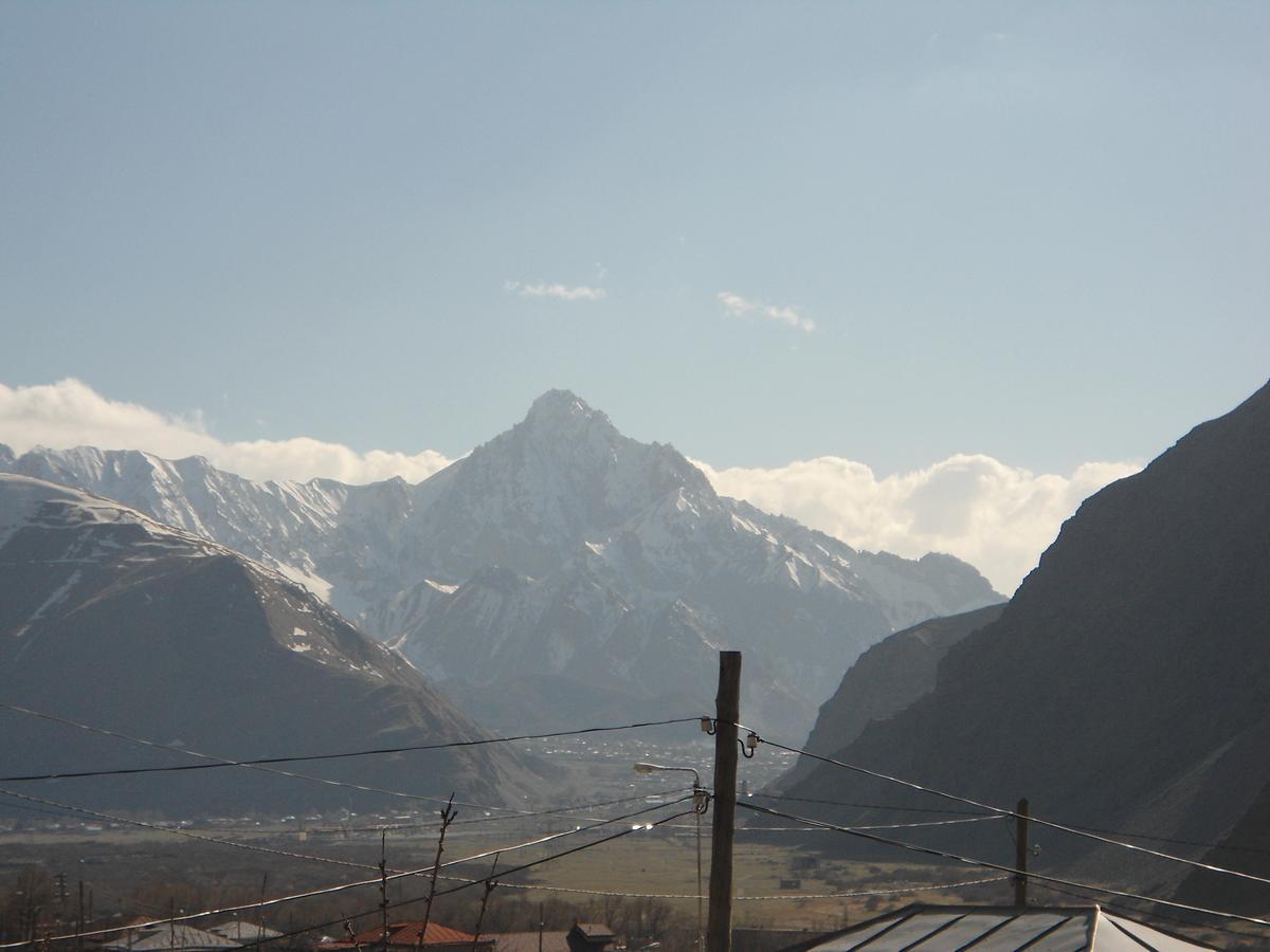 Guest House Sunset Kazbegi Εξωτερικό φωτογραφία