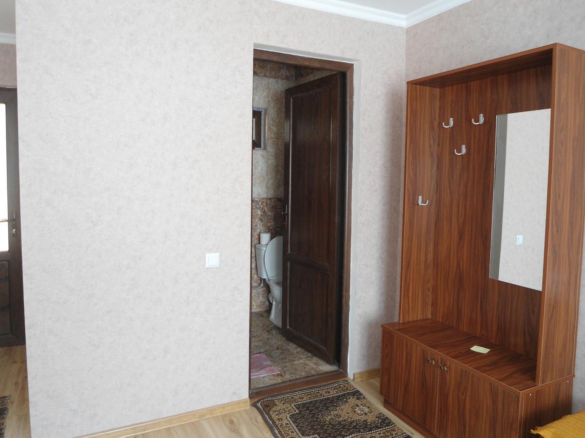 Guest House Sunset Kazbegi Εξωτερικό φωτογραφία